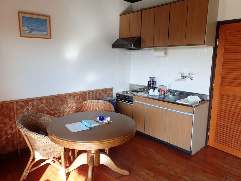 スイート A 専用簡易キッチン0 | マヤグスクリゾート