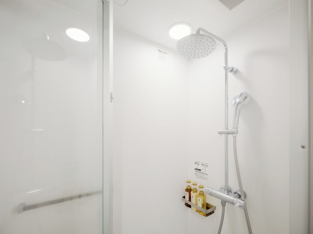 お部屋おまかせ（ベッドタイプ確約無し） 禁煙 バスルーム2 | hotel MONday Premium 豊洲