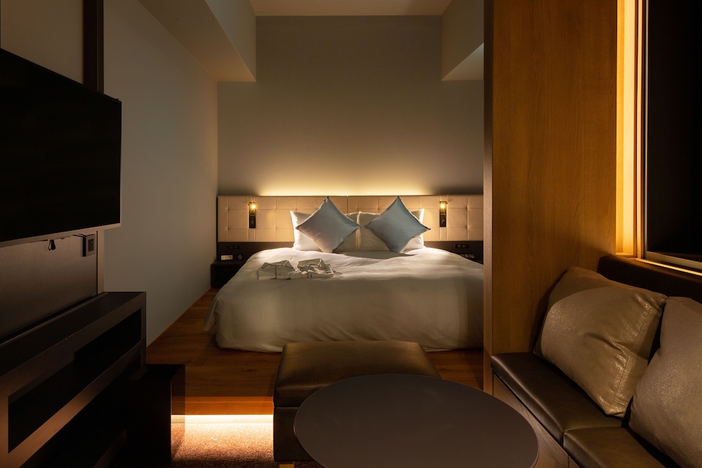 スーペリアダブル クイーンベッド1台　禁煙 客室2 | ザ ロイヤルパーク キャンバス 銀座 8