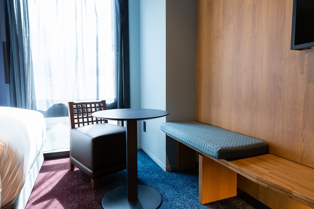 スタンダードキング 禁煙 客室1 | ザ ロイヤルパーク キャンバス 銀座 8