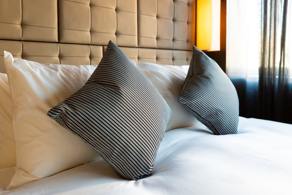 デラックスツインB シングルベッド2台 禁煙 客室1 | ザ ロイヤルパーク キャンバス 銀座 8