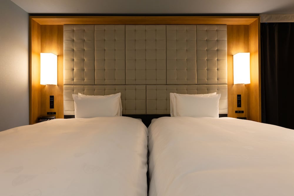 デラックスツインB シングルベッド2台 禁煙 客室3 | ザ ロイヤルパーク キャンバス 銀座 8