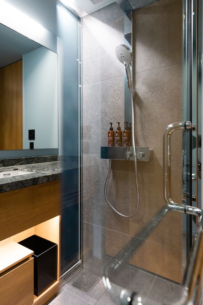 スタンダードツイン シングルベッド2台 禁煙 バスルーム1 | ザ ロイヤルパーク キャンバス 銀座 8