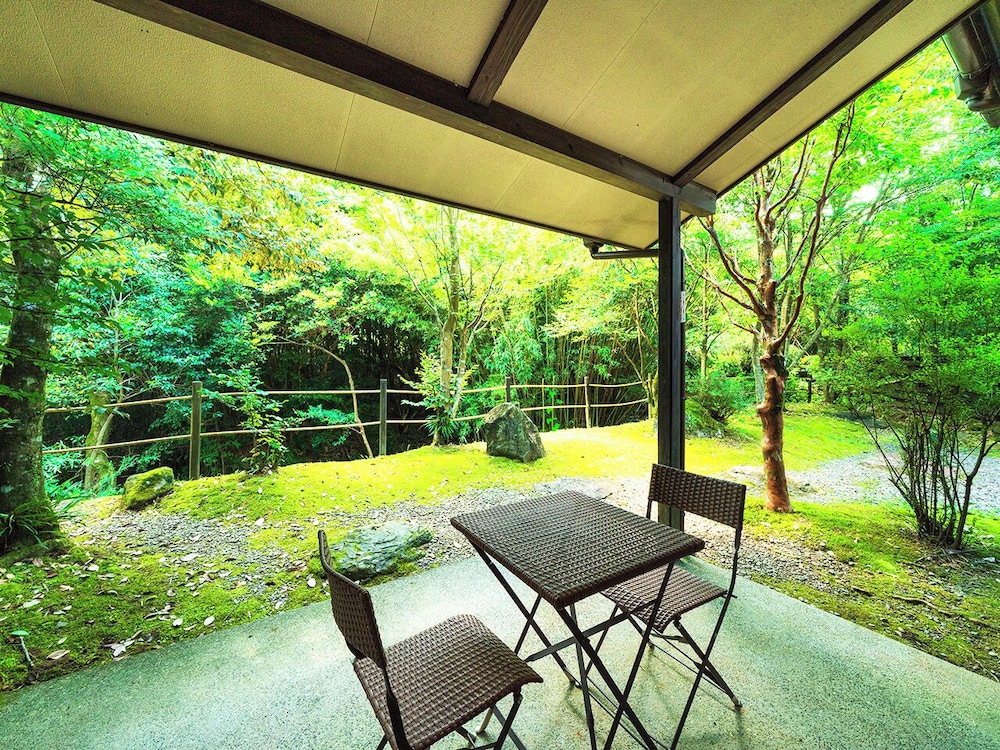 和室 Bタイプ (さえずり,うた) 内湯付 客室5 | 四季の杜 紫尾庵