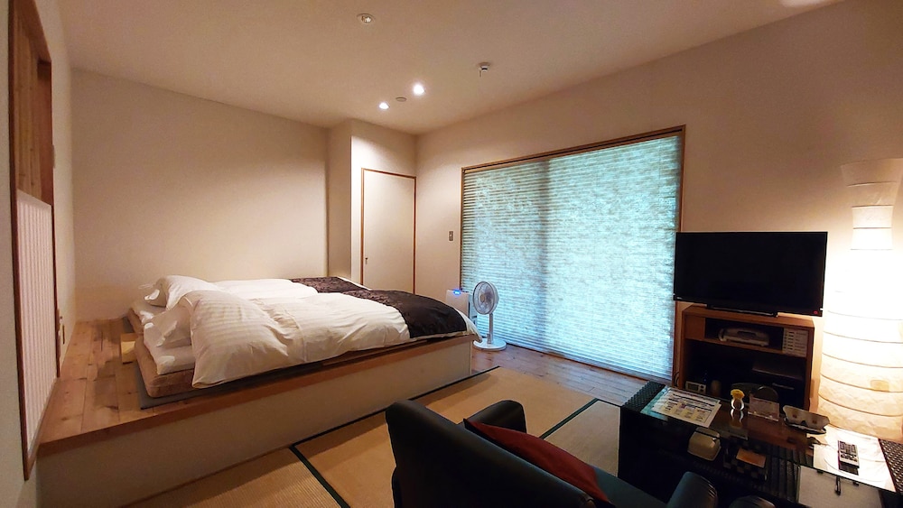 和室 Cタイプ (ほたる, ほし) 内湯付 客室2 | 四季の杜 紫尾庵