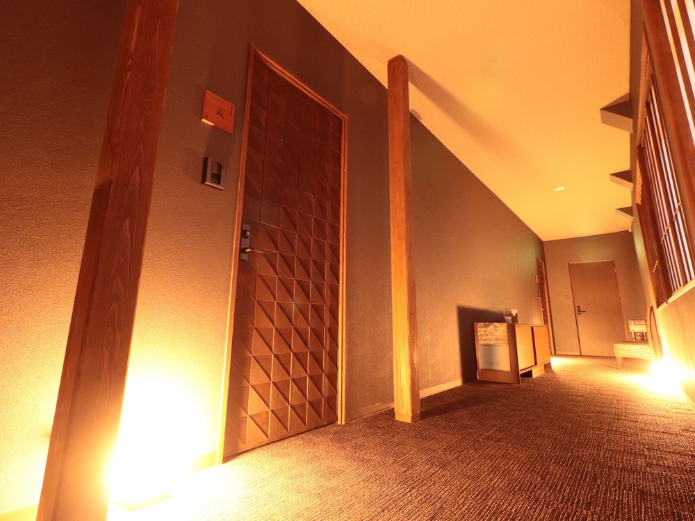 和室 Dタイプ (そら，かぜ) 内湯付 客室1 | 四季の杜 紫尾庵