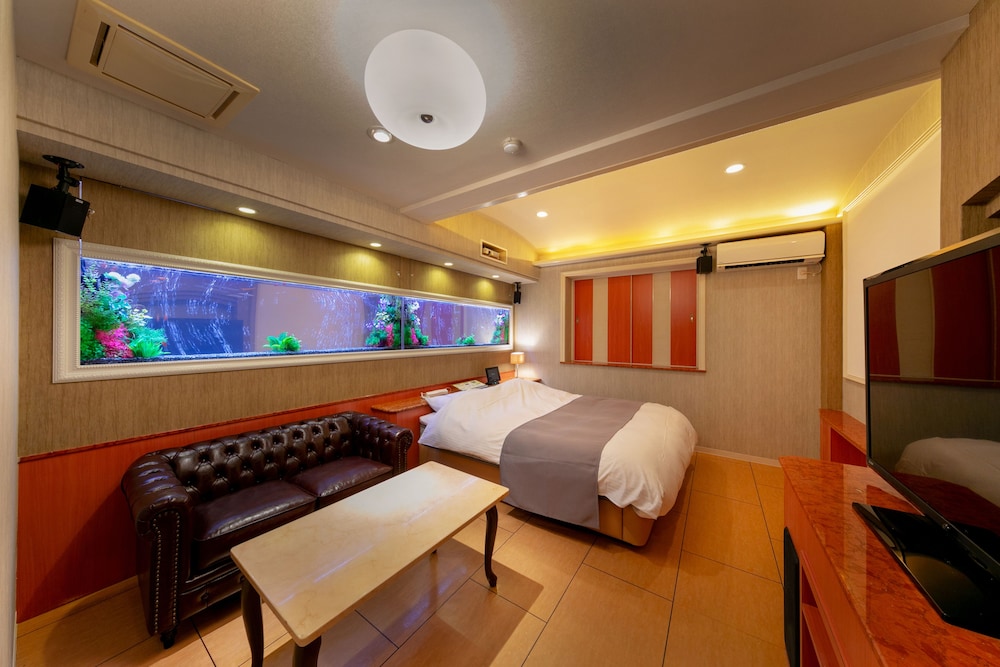 デラックス ダブルルーム | HOTEL LUNA 香芝店 アダルトオンリー