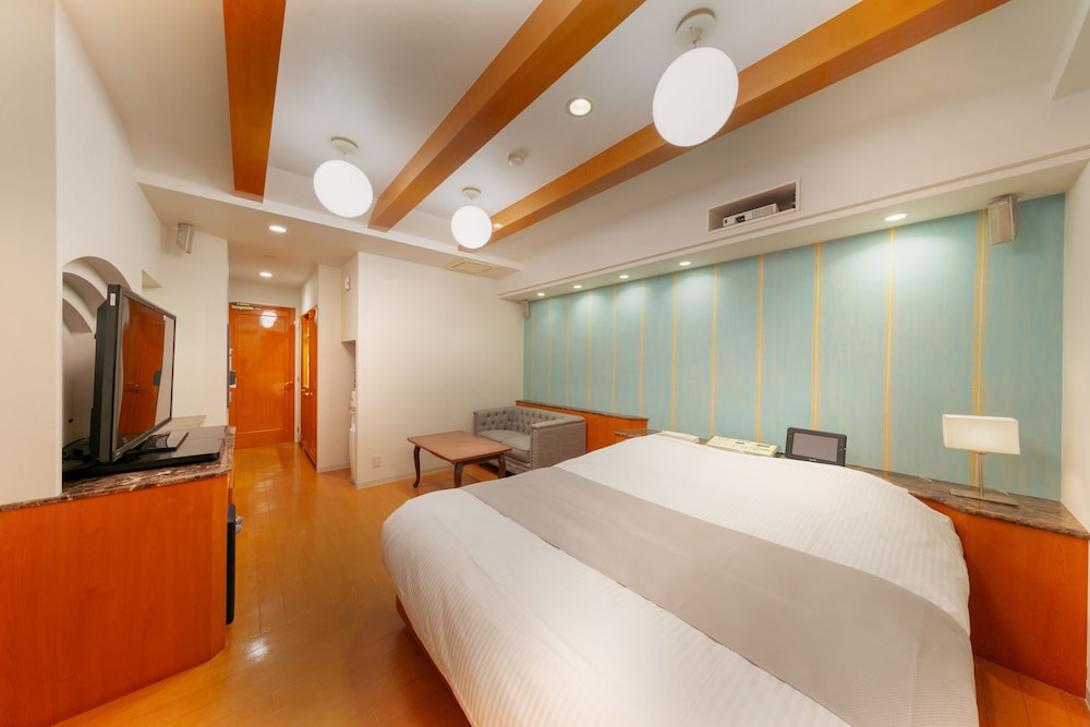スタンダード ダブルルーム | HOTEL LUNA 香芝店 アダルトオンリー
