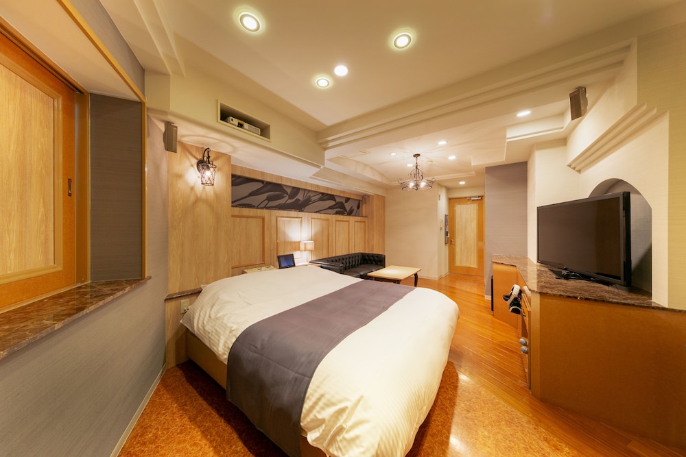 デラックス ダブルルーム 客室3 | HOTEL LUNA 香芝店 アダルトオンリー