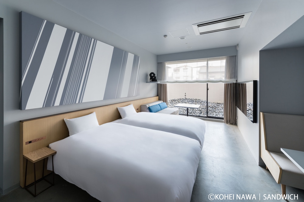 彫刻家 名和晃平コンセプトルーム ツインルーム (青森ヒバ風呂付き) | ホテル アンテルーム 京都