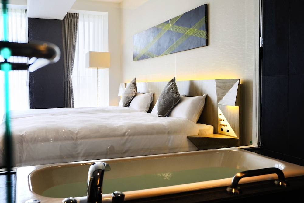 デラックス ツインルーム 客室11 | ガーデンテラス佐賀ホテル＆リゾート