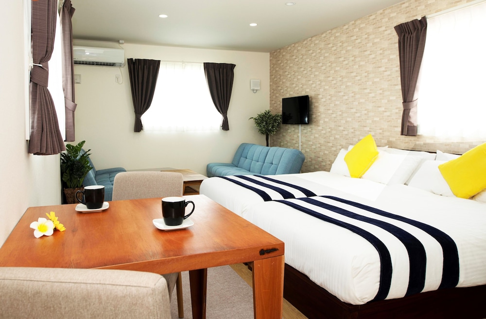 デラックス　4名部屋 | パームスプリングス 宮古島 リゾート