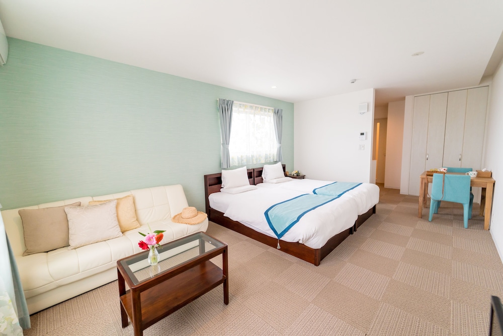 スーペリア　ツインルーム 客室2 | パームスプリングス 宮古島 リゾート