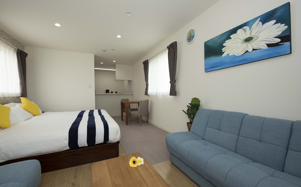 デラックス　4名部屋 客室3 | パームスプリングス 宮古島 リゾート