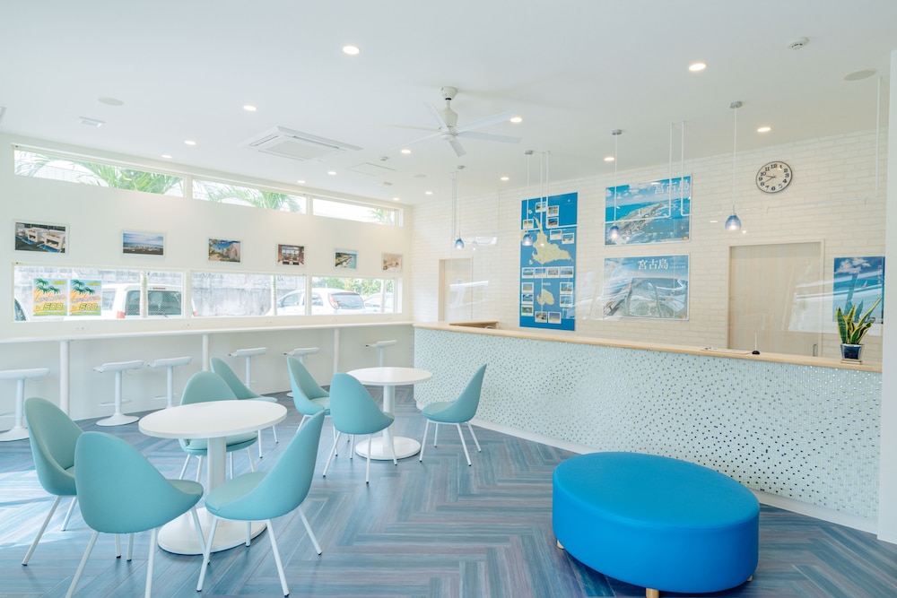 チェックイン / チェックアウト キオスク1 | パームスプリングス 宮古島 リゾート