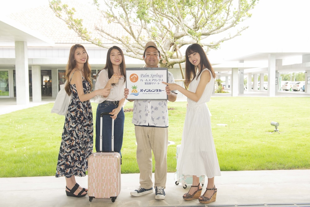 空港シャトルバス1 | パームスプリングス 宮古島 リゾート 空港シャトルバス1 | パームスプリングス 宮古島 リゾート