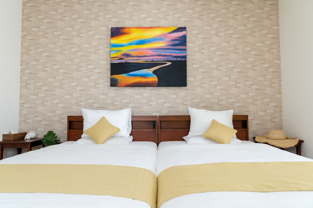 スーペリア　ツインルーム 客室1 | パームスプリングス 宮古島 リゾート