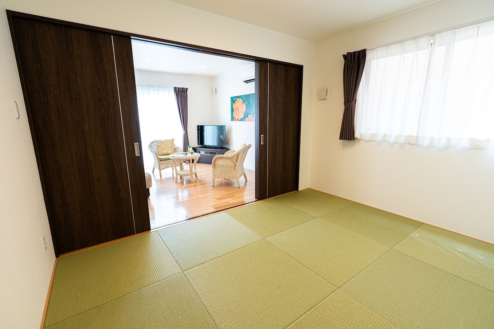 3LDK ヴィラ 客室4 | パームスプリングス 宮古島 リゾート