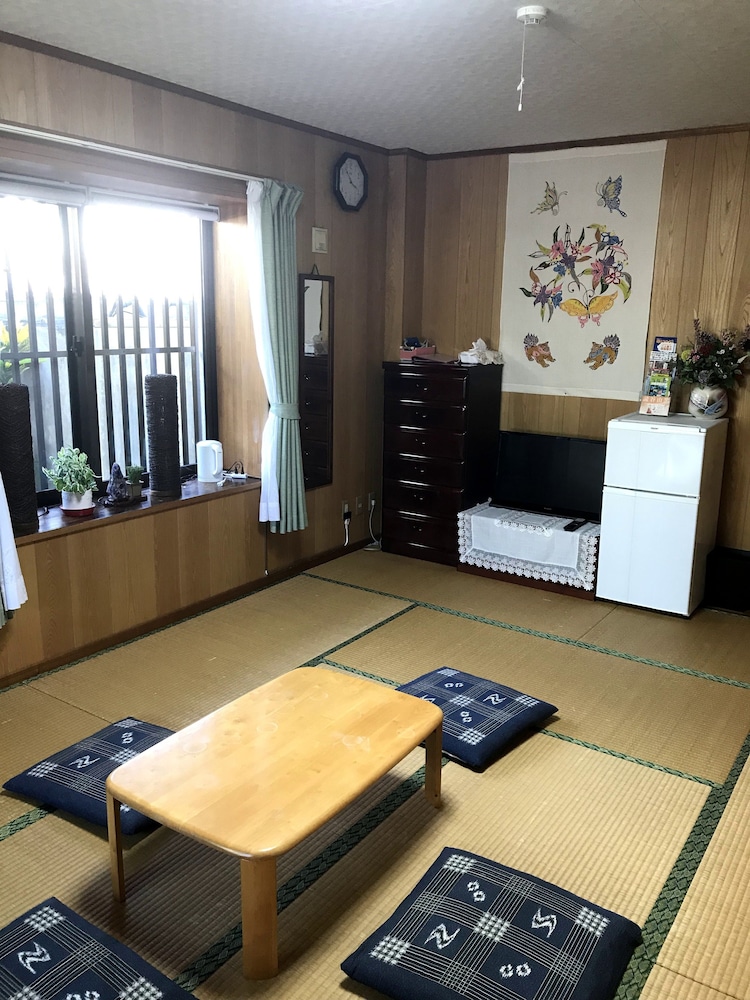 客室1 | 民宿 静