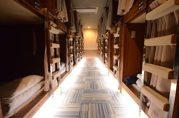 熊本カプセルホテル - 男性専用