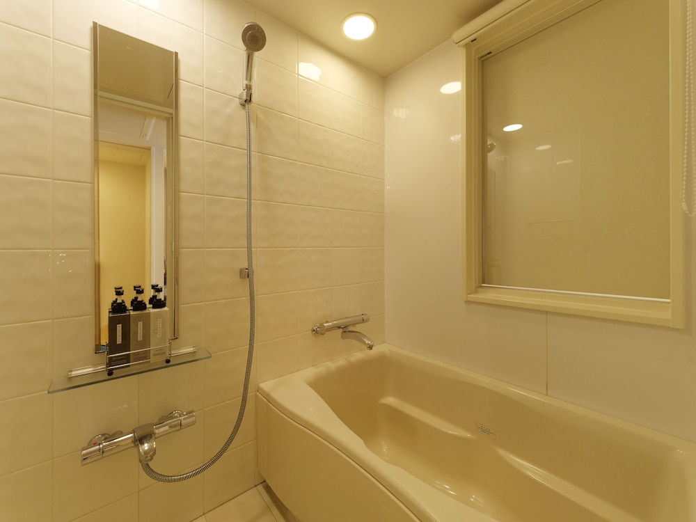 ダブルルーム 禁煙 バスルーム0 | ホテル京阪 東京四谷