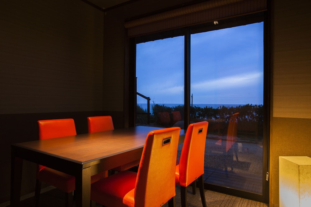 レストラン1 | 夕彩 Resort 響季 レストラン1 | 夕彩 Resort 響季