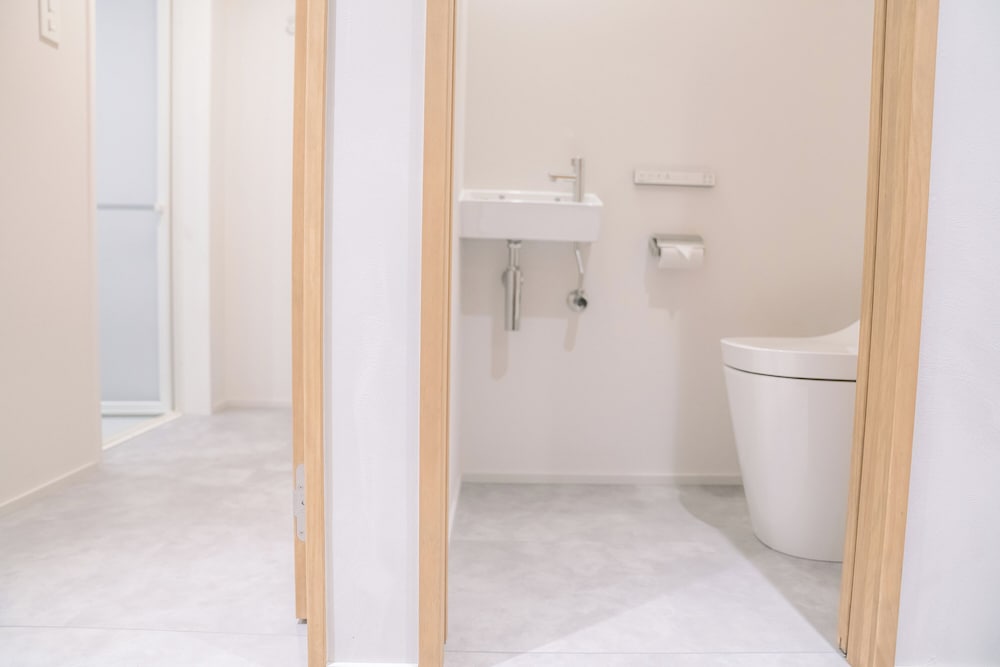 デラックス 6ベッド 商店街ビュー(旧ミセスの用品松屋)(禁煙) 客室4 | SEKAI HOTEL Deep Osaka Experience - ホステル