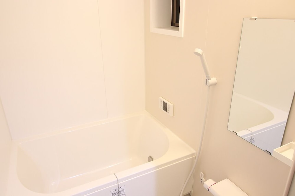 デラックス お部屋指定なし (禁煙) バスルーム0 | SEKAI HOTEL Deep Osaka Experience - ホステル