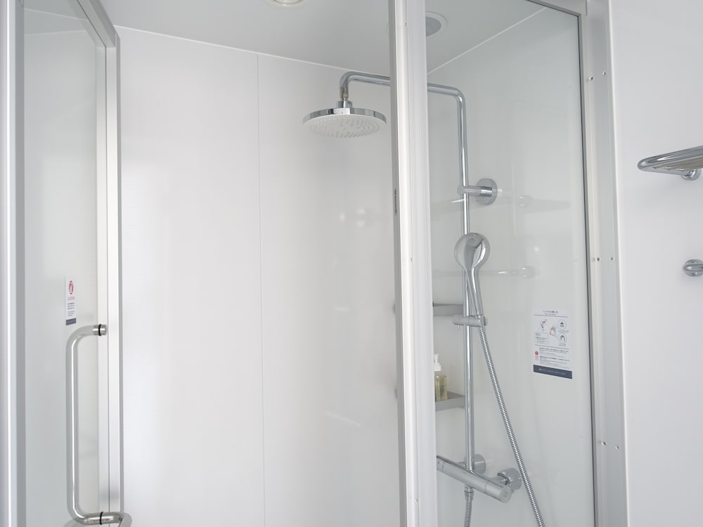 ダブル (禁煙) バスルーム1 | ホテル阪神アネックス大阪