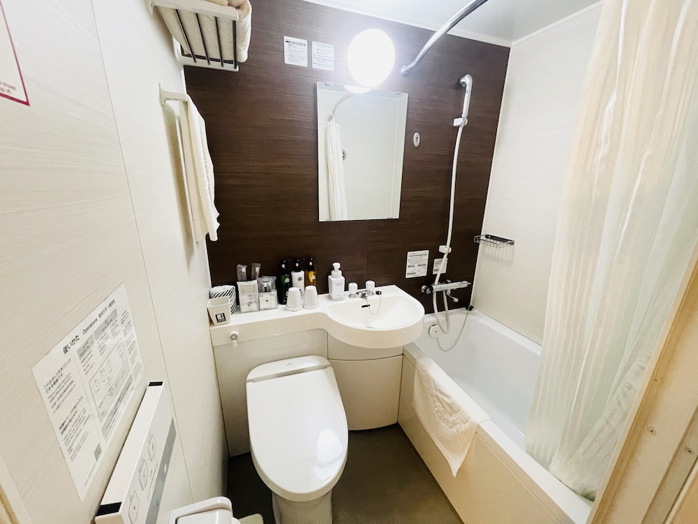 ダブルルーム 禁煙 バスルーム5 | アパホテル〈八王子駅西〉