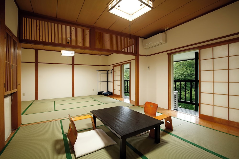 ファミリー ルーム 部屋からの景観0 | ホテル城ヶ倉