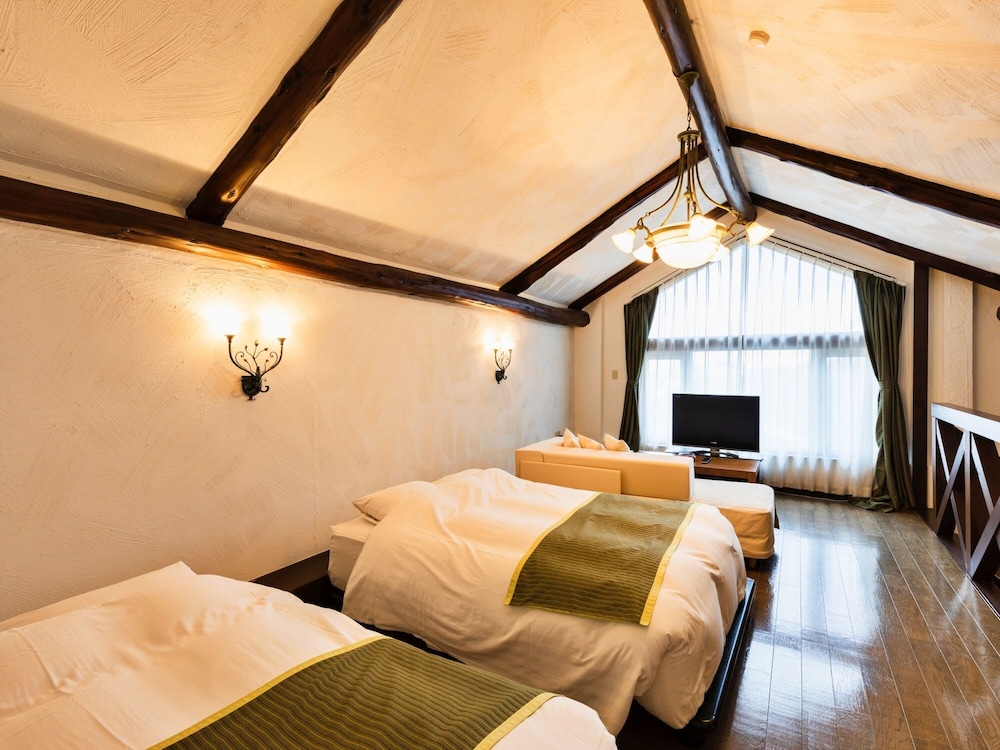 ロイヤル スイート 客室6 | ホテル城ヶ倉