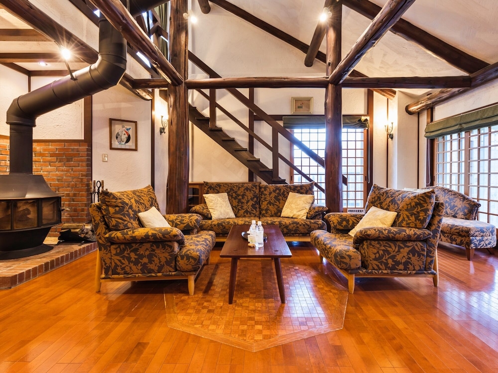 ロイヤル スイート 客室1 | ホテル城ヶ倉