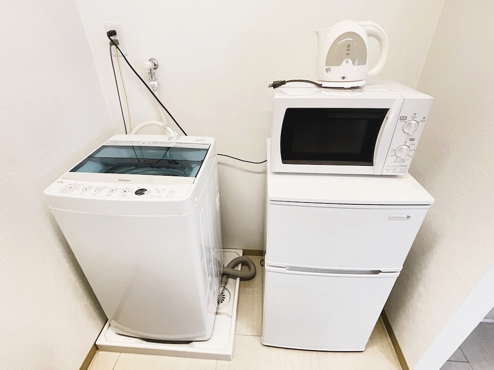 スタンダード ダブルルーム 小型冷蔵庫0 | BiBi Hotel FUTENMA