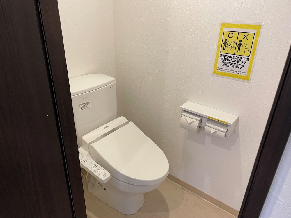 スタンダード ダブルルーム 客室の設備とサービス0 | BiBi Hotel FUTENMA
