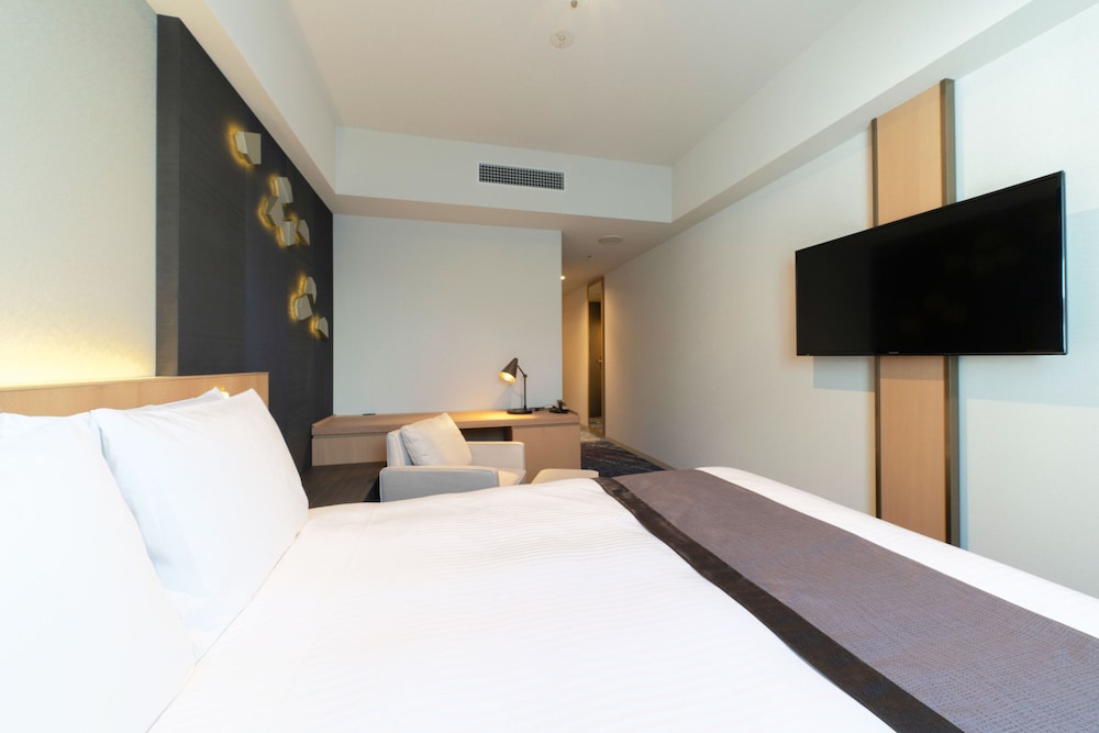 スタンダード ルーム クイーンベッド 1 台 禁煙 客室1 | ホテルJALシティ名古屋 錦