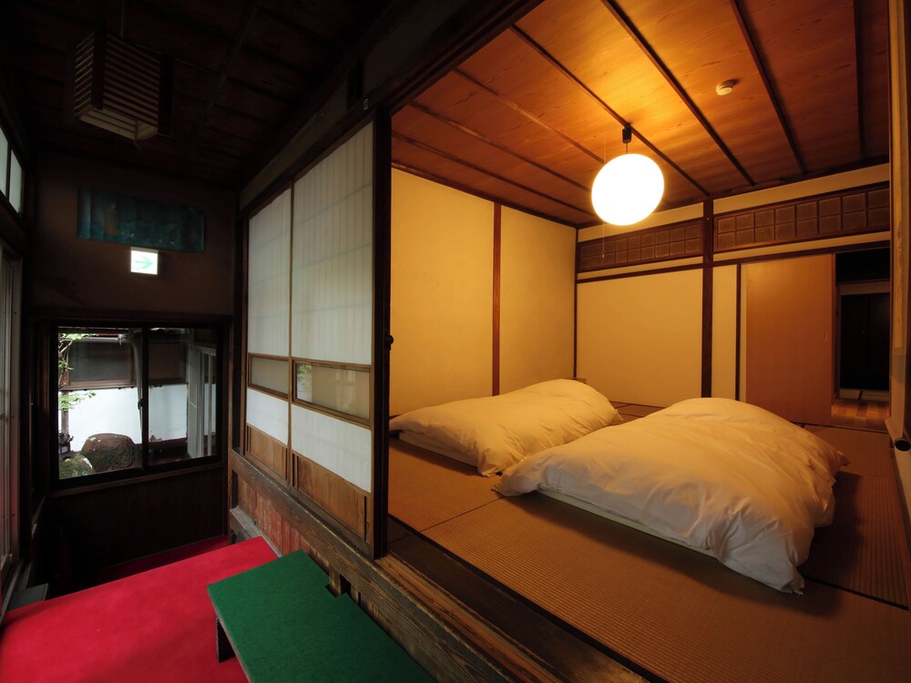 雪見の間 専用トイレ/シャワー付 客室5 | 宿坊 善光寺