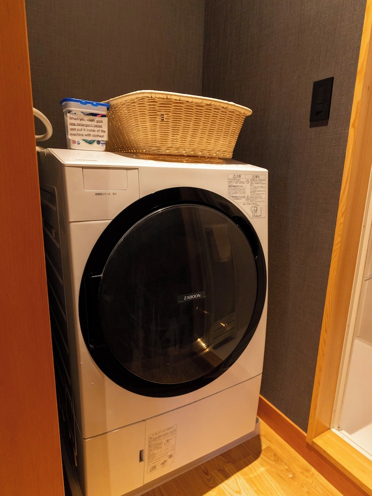 風見の間 専用トイレ/シャワー付 客室3 | 宿坊 善光寺