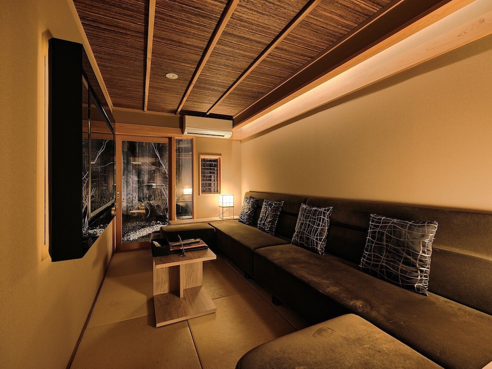 京町家一棟貸 | 紡 三十三間堂