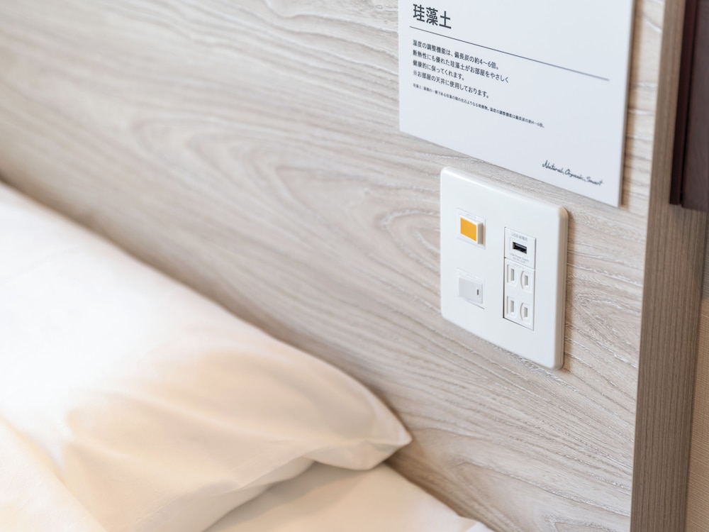 エコノミールーム 喫煙可 客室4 | 天然温泉スーパーホテル熊本商工会議所前