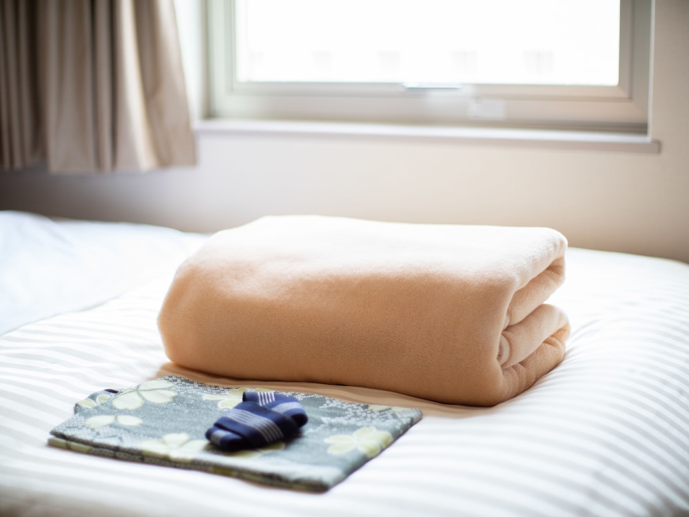 エコノミールーム 禁煙 客室の設備とサービス0 | 天然温泉スーパーホテル熊本商工会議所前