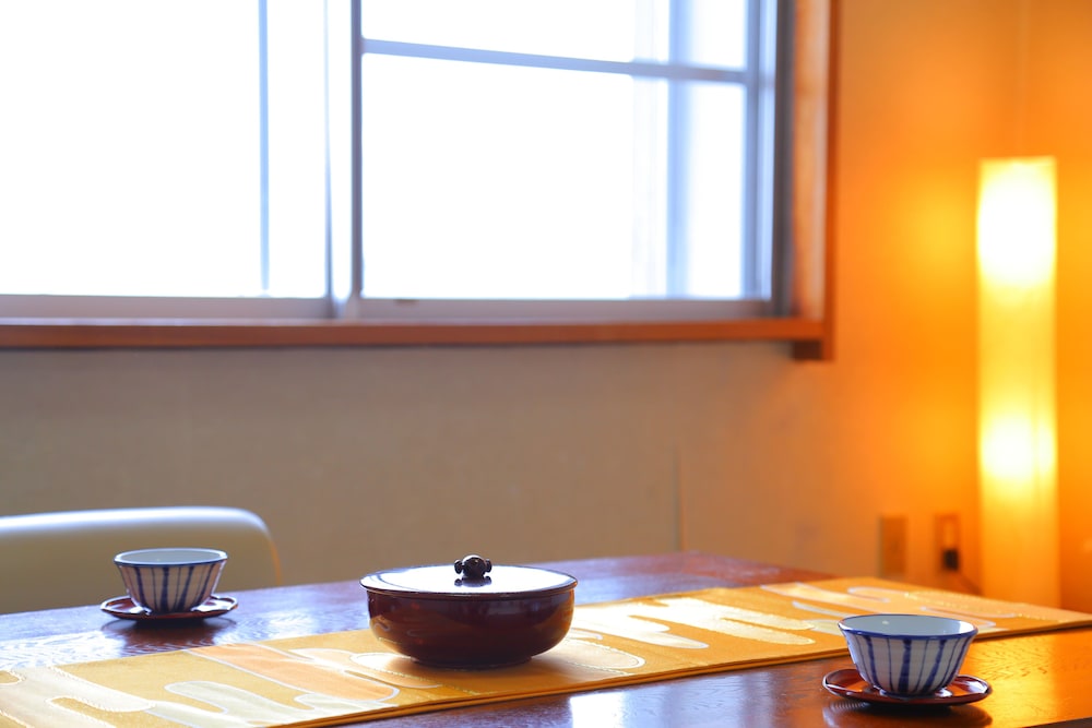 スタンダード ツインルーム 禁煙 客室1 | レイクサイドホテルみなとや