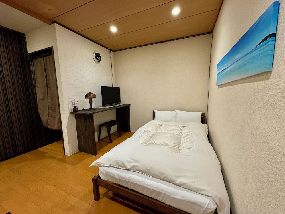 ベーシック ダブルルーム バス付き 禁煙 客室6 | Resort Villa SHIOZAWASANSO