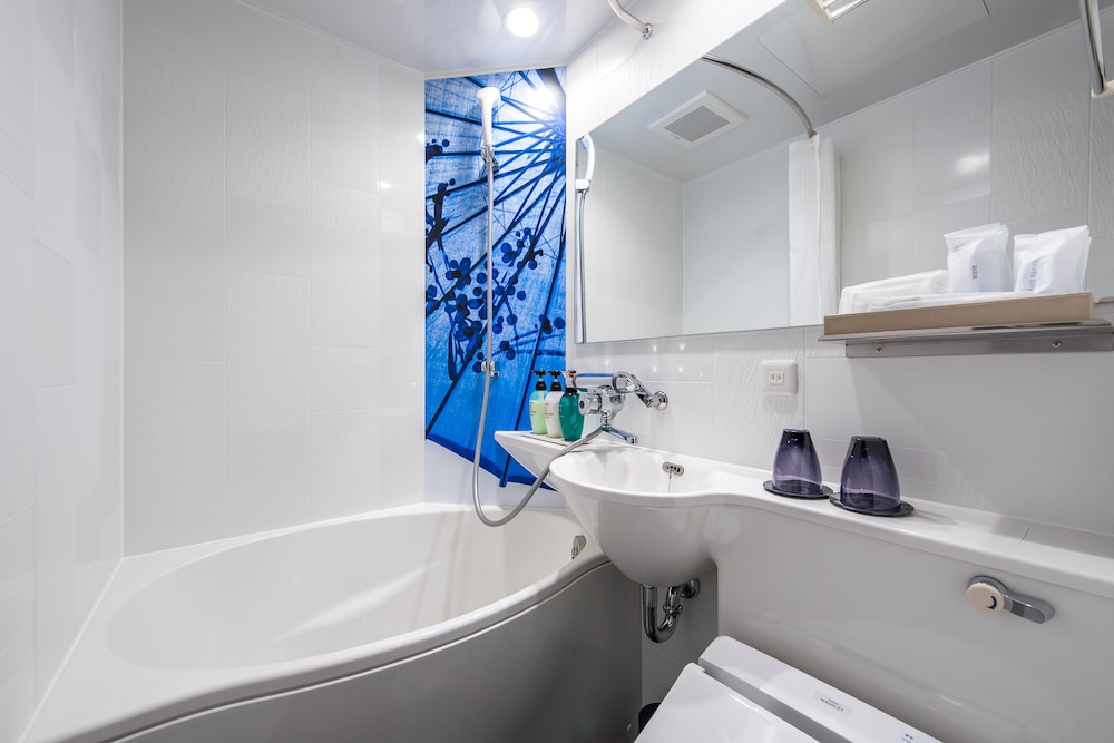 ダブルルーム 禁煙 バスルーム1 | ホテル 庵 浅草