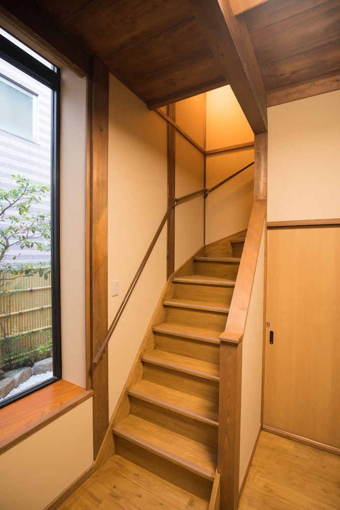 階段1 | 春気屋・はなれ