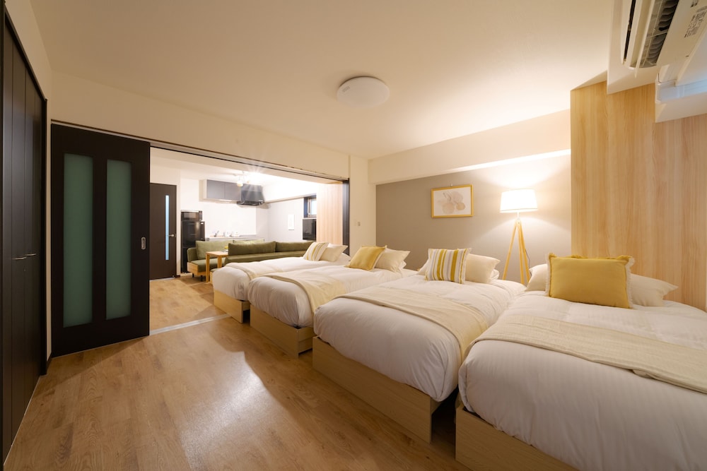 スーペリア ファミリールーム | TAKUTO STAY Sakaisuji Honmachi