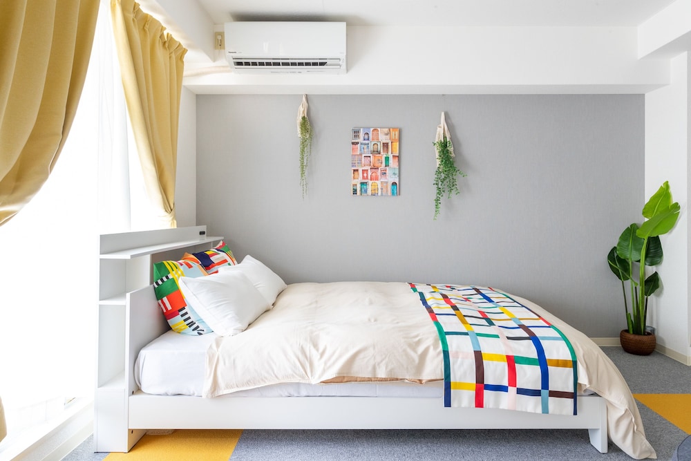 スタンダード アパートメント ダブルベッド 2 台 客室2 | KIKU'S ROOM