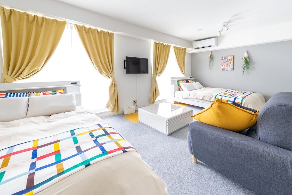 スタンダード アパートメント ダブルベッド 2 台 | KIKU'S ROOM