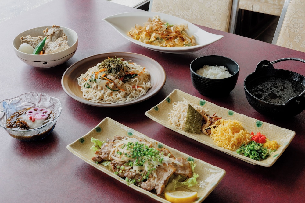 食事・飲み物1 | コーラル パームス 食事・飲み物1 | コーラル パームス