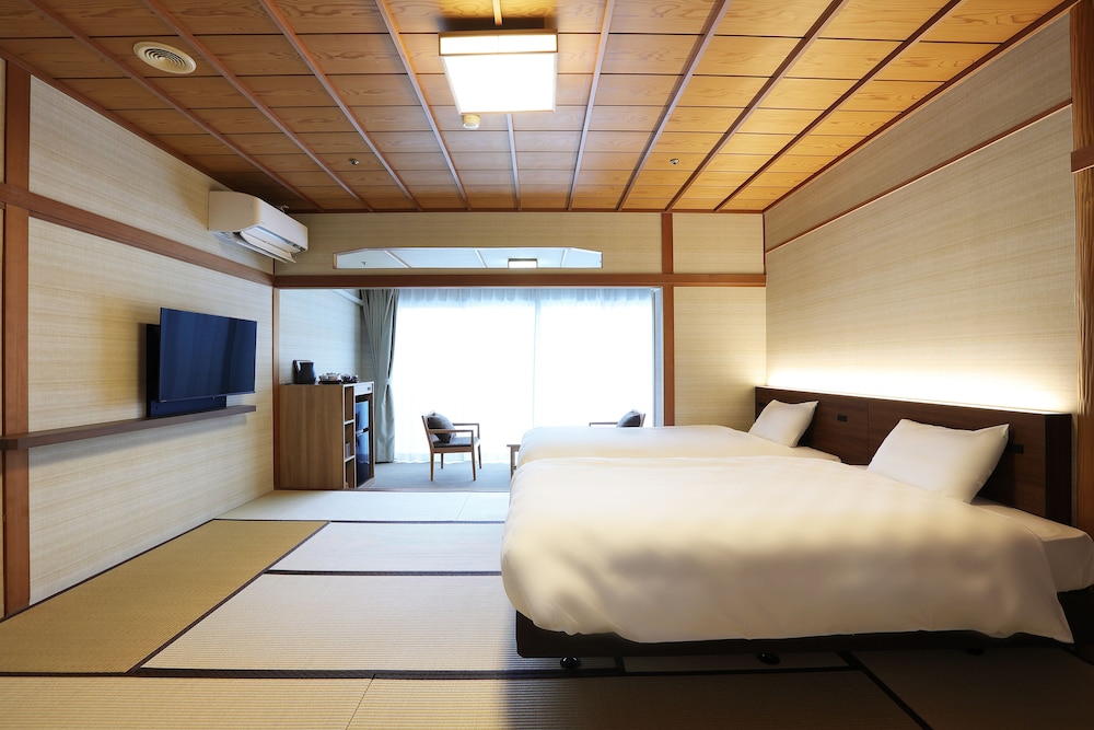 和モダンツインルーム 禁煙 客室2 | 満天ノ 辻のや